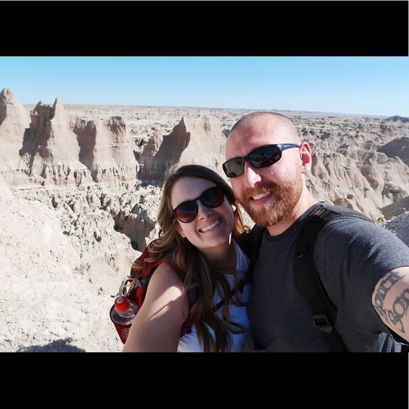 Hi There! 👋🏻 - Picture 7 of 7